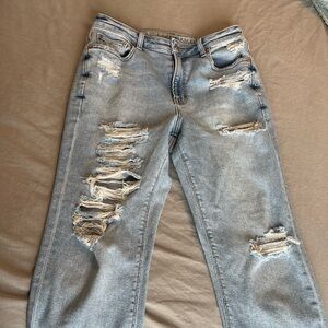 American Eagle mom jeans